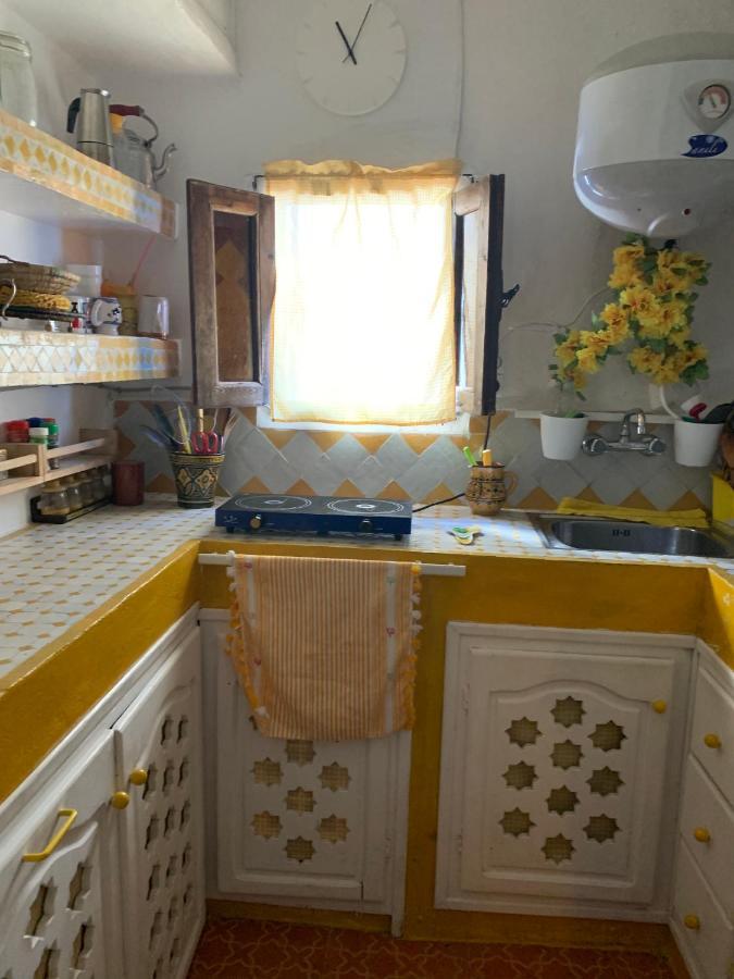 Hathor ,Casa Marroqui Con Dos Terrazas En La Medina Antigua , Ideal Parejas!! Wifi!! Асила Екстериор снимка