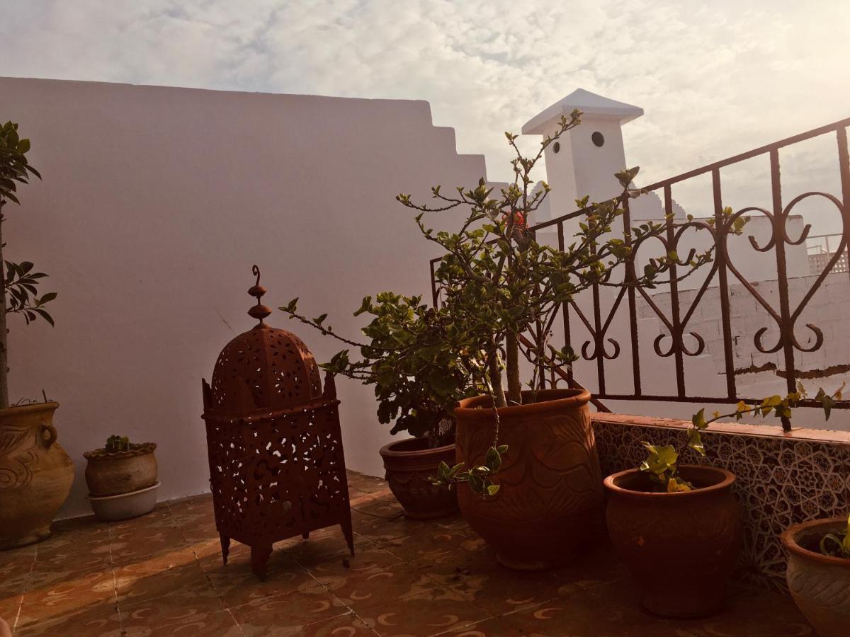 Hathor ,Casa Marroqui Con Dos Terrazas En La Medina Antigua , Ideal Parejas!! Wifi!! Асила Екстериор снимка