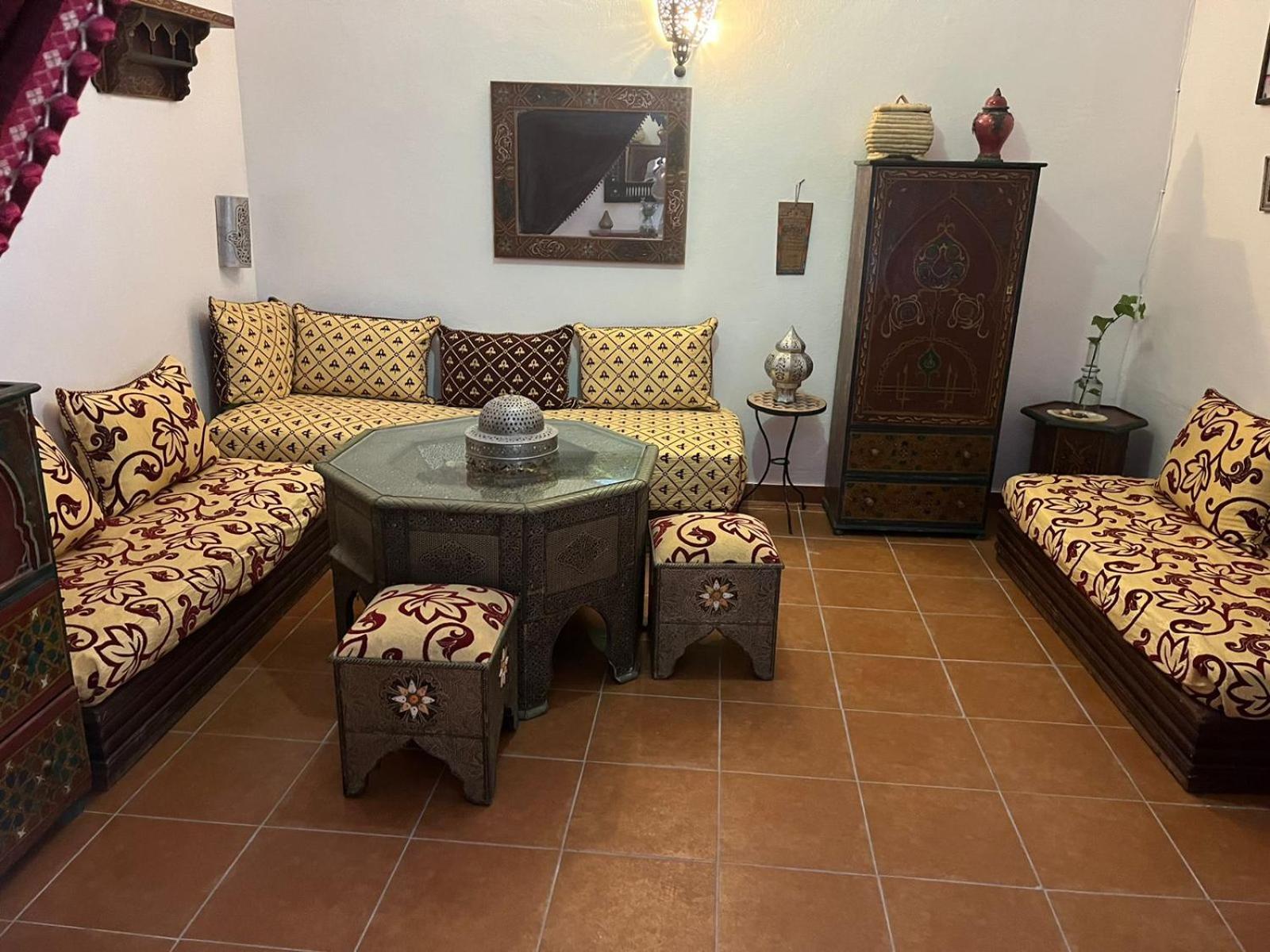 Hathor ,Casa Marroqui Con Dos Terrazas En La Medina Antigua , Ideal Parejas!! Wifi!! Асила Екстериор снимка